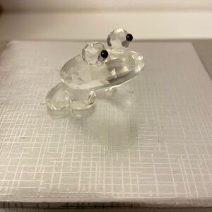 Crystal frog